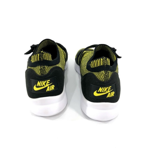 Nike Air Women Sock Racer Flyknit Shoe 896447-003 - Picture 5 of 8